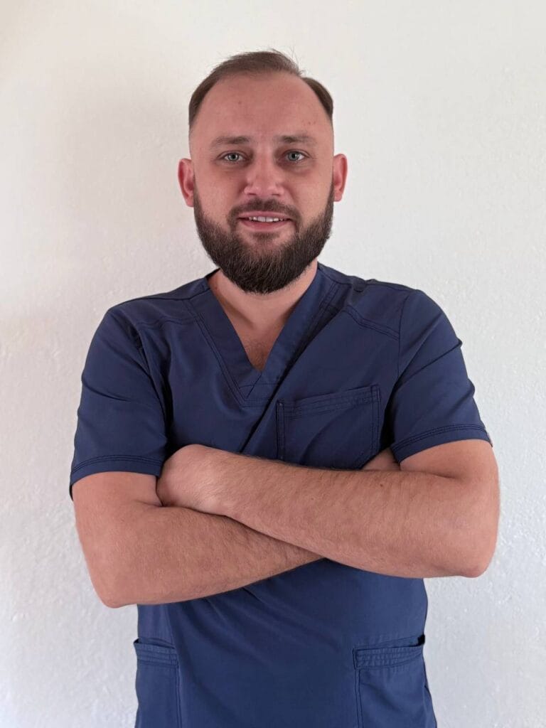 Lekarz 2 lek. Marek Holubowicz