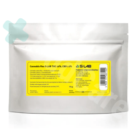 Opakowanie medycznej marihuany, S-lab odmiana THC 22%, biały doypack, podłużny, z żółtą etykietą i napisałem S-Lab